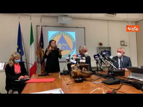 Il professor Palù: "Sulla variante inglese troppo allarmismo"