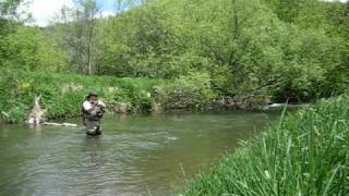 preview picture of video 'Trout Fishing - West Fork Kickapoo River - Wisconsin'