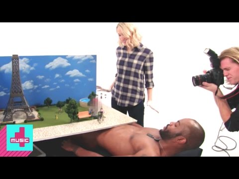 download lagu mp3 mp4 Nikki Glaser Nude, download lagu Nikki Glaser Nude gratis, unduh video klip Nikki Glaser Nude