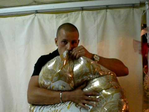 Paolo scopre l'elio!!! :-D