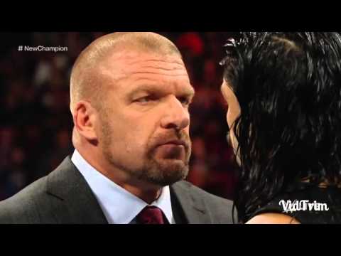 WWE Raw 23, November Reigns will sein Rückmatch