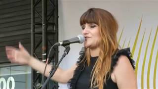 Rozalén - Vivir (Día de la música 2018)