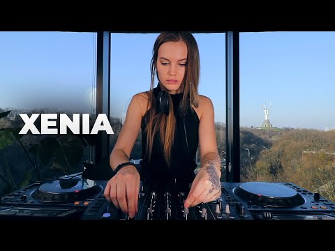 Xenia - Live @ Radio Intense Kyiv 7.4.2020 // Techno Mix