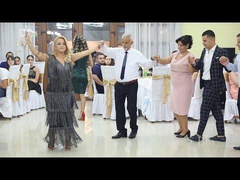 Dasma Shqiptare - Vallja e miqve te ri - Liberta & Artur