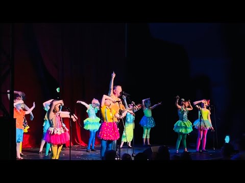 Juicy Juicy Green Grass - Peter Combe - Live at the 2023 Adelaide Fringe