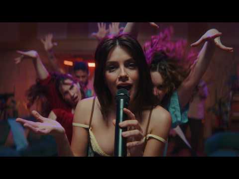 Natalie Perez - Un Montón (Video Oficial)