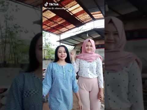 Jilbab memek tembem