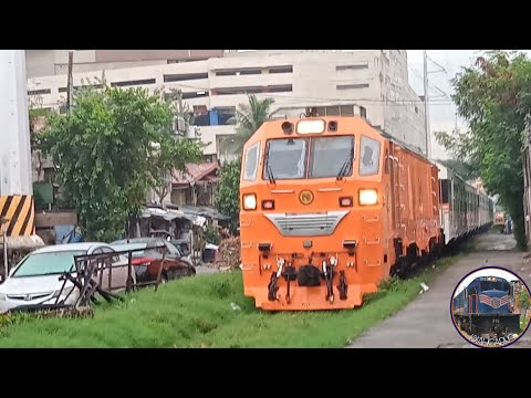 Dhl 9001 and Passenger coach 8303 along with 922 bound to lucena