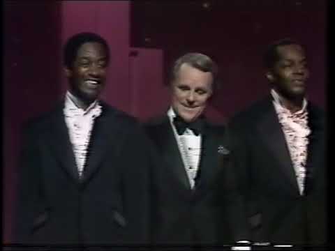 Dickie Henderson - Tap dance routine with the Clark Brothers - 1971