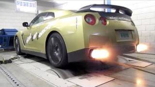 Nissan GT-R Switzer P800 - Dyno run with backfire!