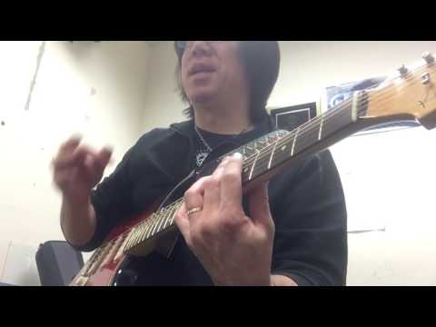 Berklee Private Guitar Lesson / My Berklee student asked my triplet raking technique - Tomo Fujita