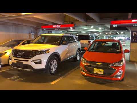 Avis - Budget - Aeroporto Internacional de Montreal-Pierre Elliott Trudeau (YUL) - Seção de aluguel de carros
