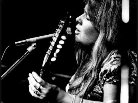 Sandy Denny - Green Grow the Laurels