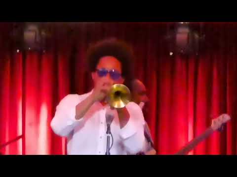 Carlos Sarduy & The Groove Messengers en el Pez Espada