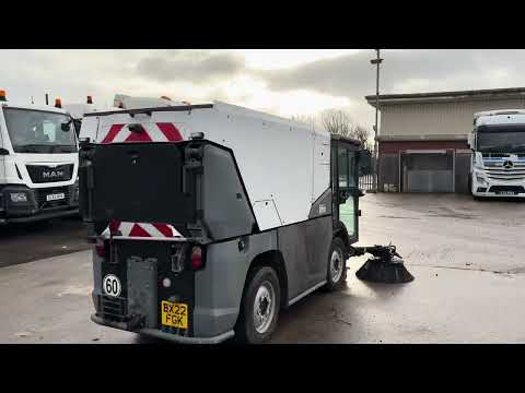 KARCHER MC250 DIESEL ROADSWEEEPER 2022 MODEL - Image 2