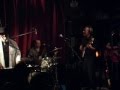 Mighty Mo Rodgers - Sitting on the dock of the bay ...