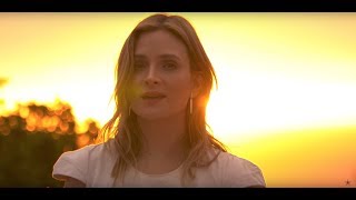 Partir - Nicole (Official Music Video)
