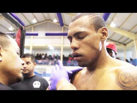 Davidlee Winklaar VS Jair Roos