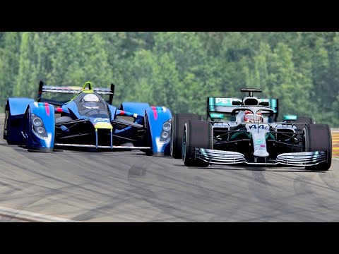 Mercedes F1 2019 vs Red Bull X2010 - Spa
