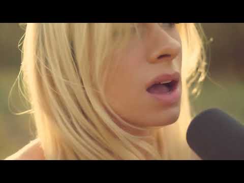 Fleetwood Mac - Landslide (Andie Case Cover)