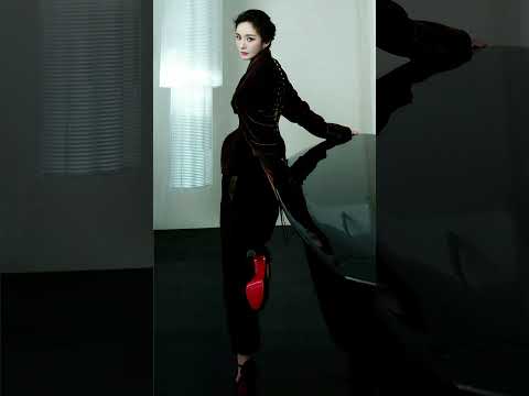 杨幂 无处安放的玉足