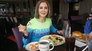 Why Eat at the Massapequa or Lindenhurst Diners in New York