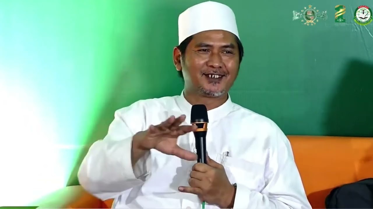 Fikih Peradaban - KH Azizi Hasbullah