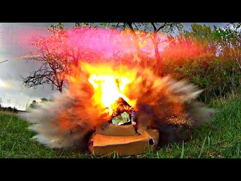 download lagu mp3 mp4 Riesen Vodka Flasche, download lagu Riesen Vodka Flasche gratis, unduh video klip Riesen Vodka Flasche