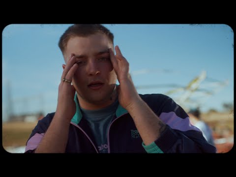 WINTER IS COMING - ZEBALLOS (Video Oficial 4K)