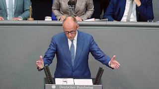 El Bundestag, testigo de un duro cruce de palabras entre Merz y Weidel