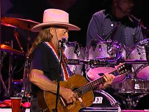 Willie Nelson - Whiskey River (Live at Farm Aid 1997)