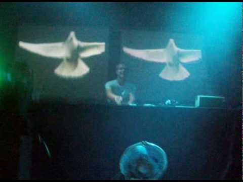 Armin van Buuren live in Tripod, Dublin 02.05.2010