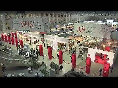 Video Thumbnail: Moscow antique salon showcases rare artworks