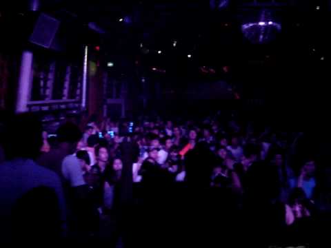 Eric Kupper @ Club Mass, Seoul, South Korea 2009
