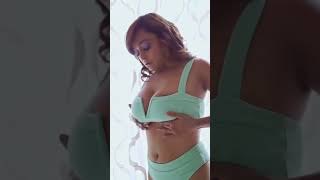 nehal vadoliyas bouncy tits! hot 🔥 sexy video o