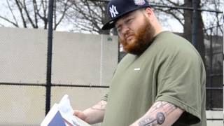 Action Bronson -- Compliments To The Chef f. Lauriana Mae (prod. by Harry Fraud)