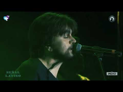 Juanes - Oye Mujer (Raymix Cover) En vivo Vive Latino 2019