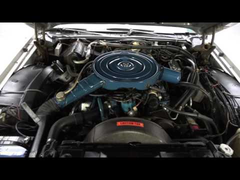 135963 / 1976 Lincoln Continental Mark IV Cartier Edition