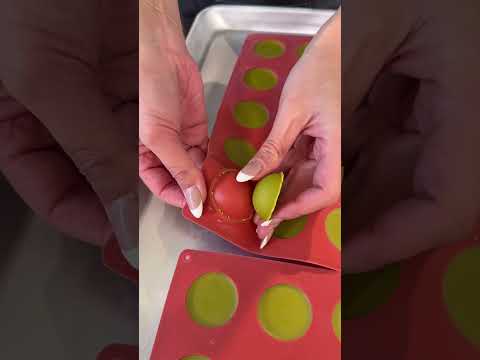 BERRY CUBE OR CANDLE? #SHORTS