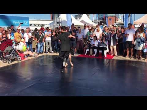 Onur Gümrükçü & Maude Andrey - Danzarin