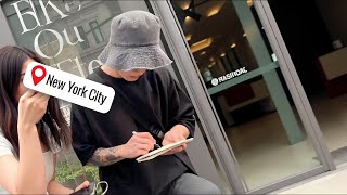 Download lagu BTS Jungkook Caught On Camera In New York City Signing Autographs For Fans mp3