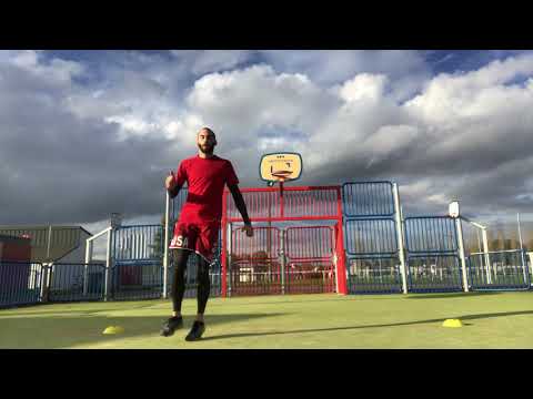 CJF St Malo Athlé Benjamins/ Minimes. Travail de pied, de vélocité et coordination