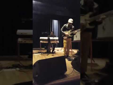 "Woh beete din" with Lucky Singh and his Rhydhun Orchestra