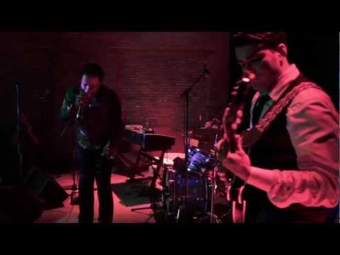 Lee Fields & The Expressions live @ The Beatclub - Could Have Been - You're That Kinda Girl