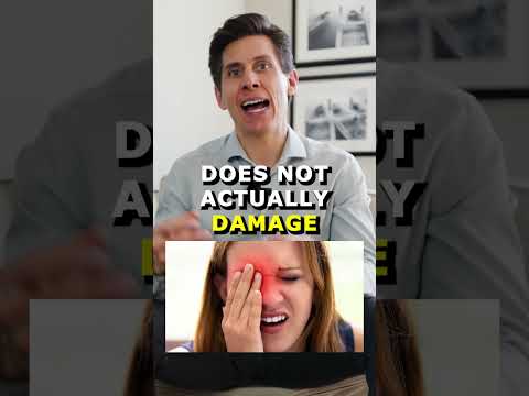 Do screens actually damage your eyes? #eyedoctor #eyehealth #vision #eyes