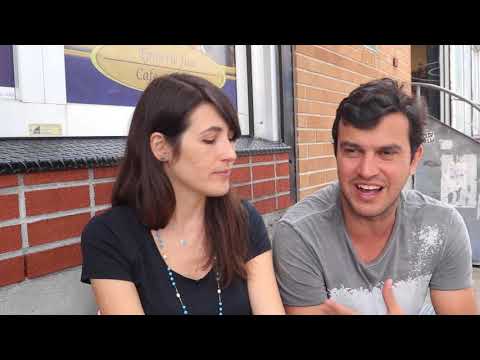 Talking with Viajo Logo Existo