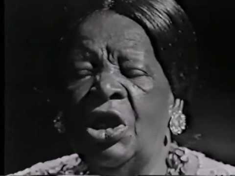 download lagu mp3 mp4 Clementina De Jesus, download lagu Clementina De Jesus gratis, unduh video klip Clementina De Jesus