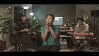 Download lagu Yang Tlah Merelakanmu - Seventeen Cover by Toto Rahmadi (Live Session) mp3