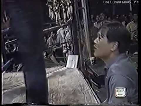 Golden Age Muay Thai Karuhat vs Nuengbon