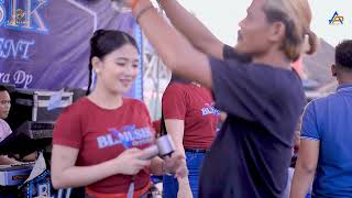 Download lagu Tajamnya karang. Cover-syahla ayu. Bl musik (vk audio official) in-pabuaran-junti-jawilan  mp3